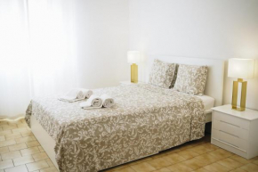 Host Wise - Sweet & Sunny Flat - Ace Location
